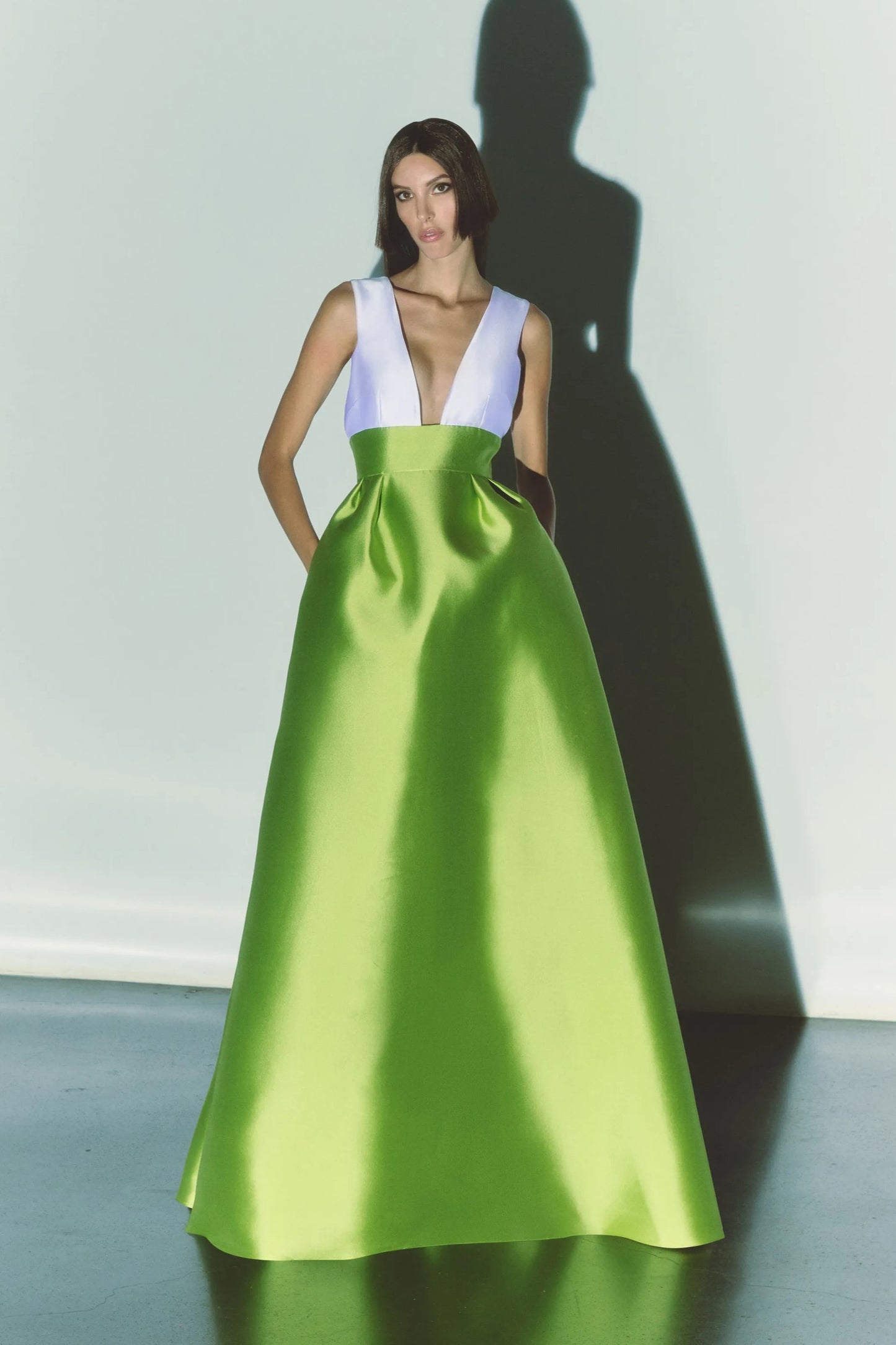 Sleeveless ILKOOL Gown