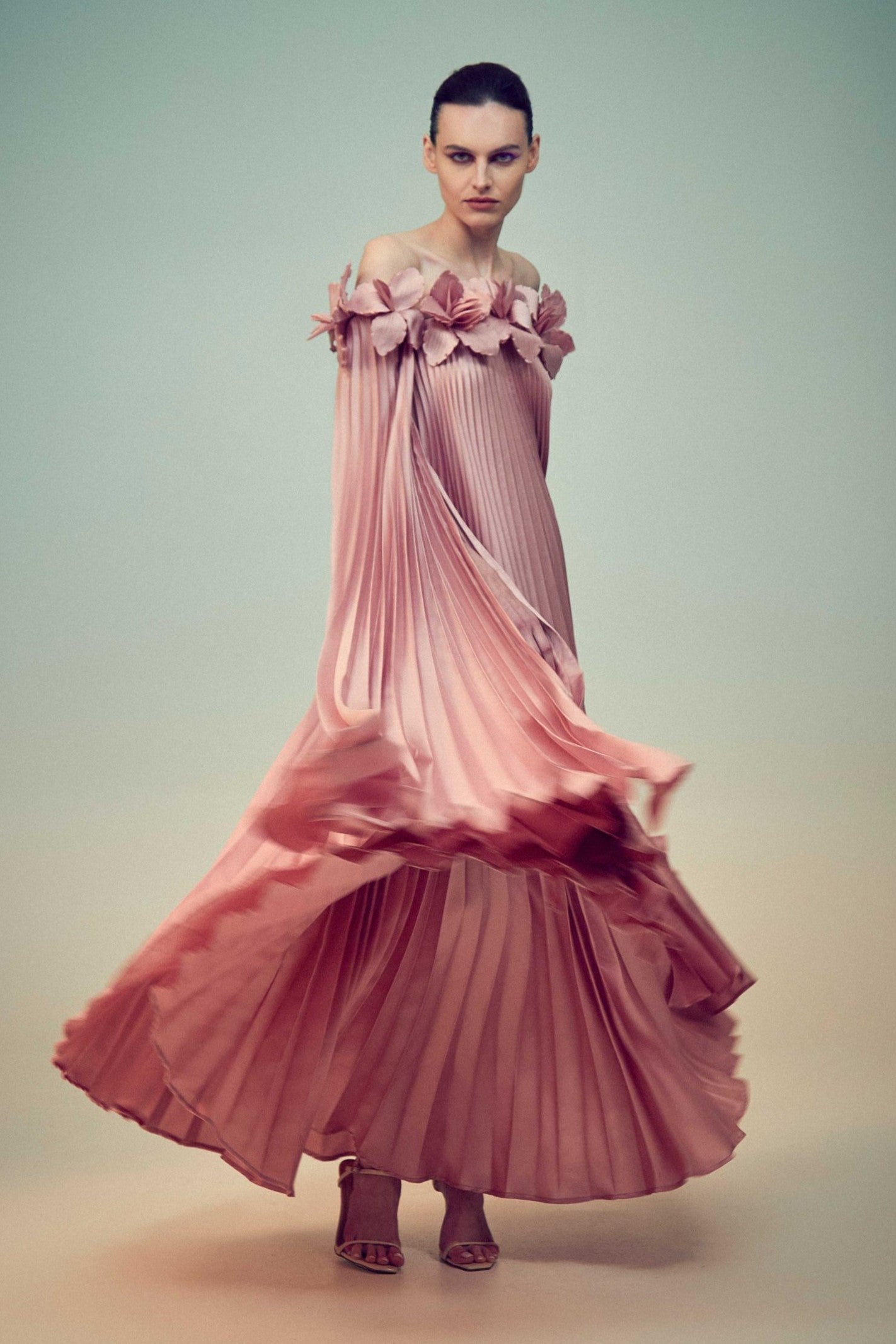 Magnolia Plisse Caftan