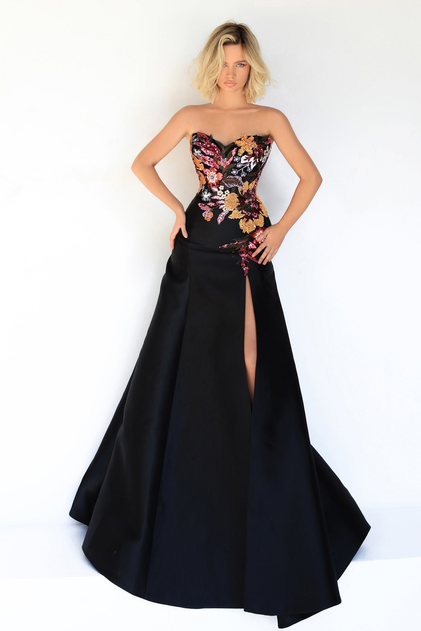 Erato Strapless Taffeta Gown