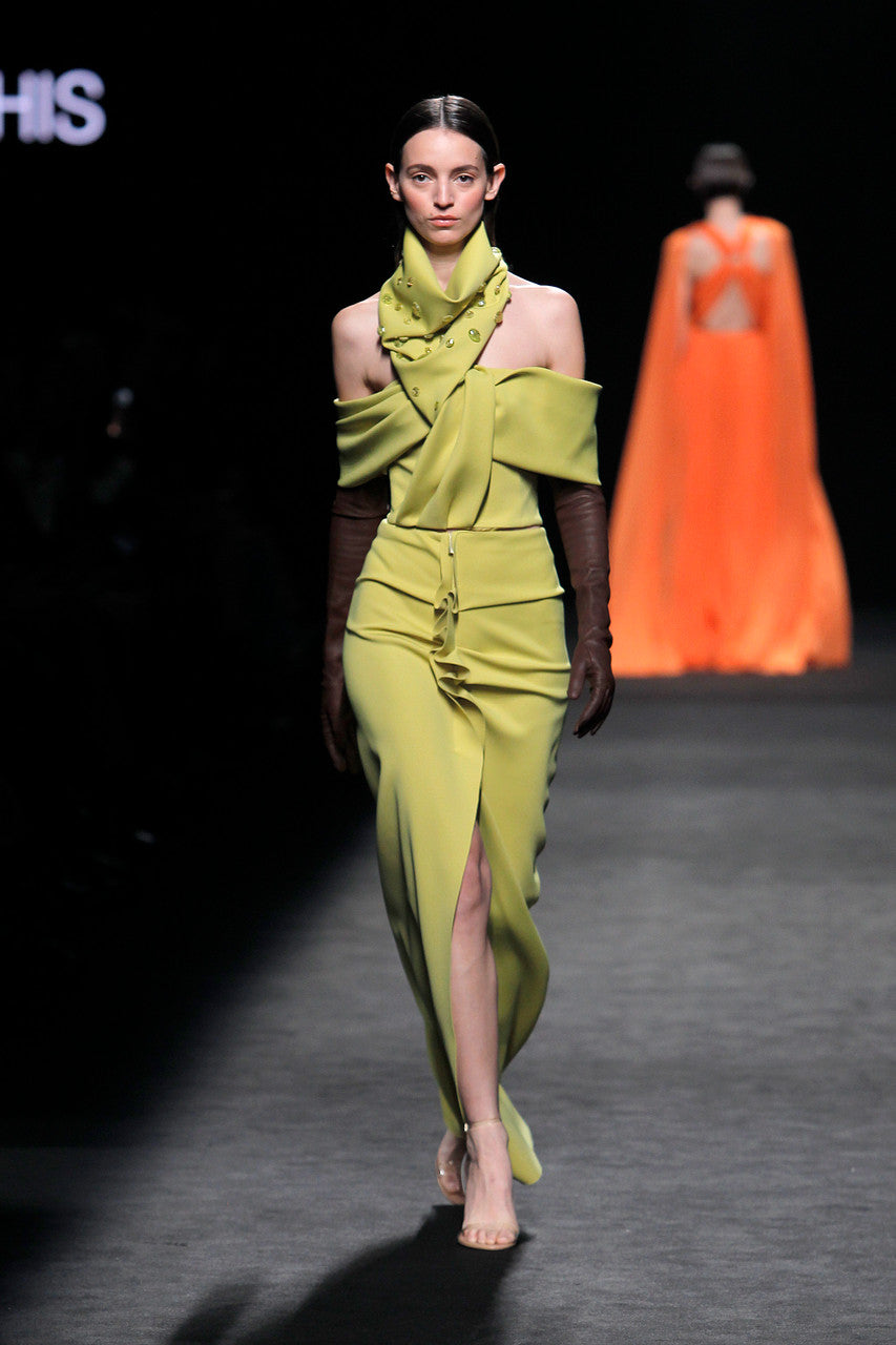 Plech Top with Skirt