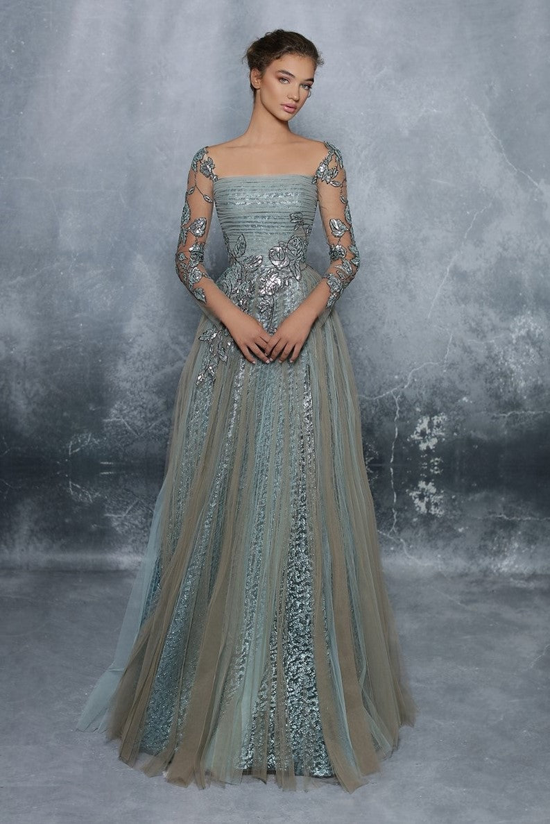 Arete Squared Neck Gown