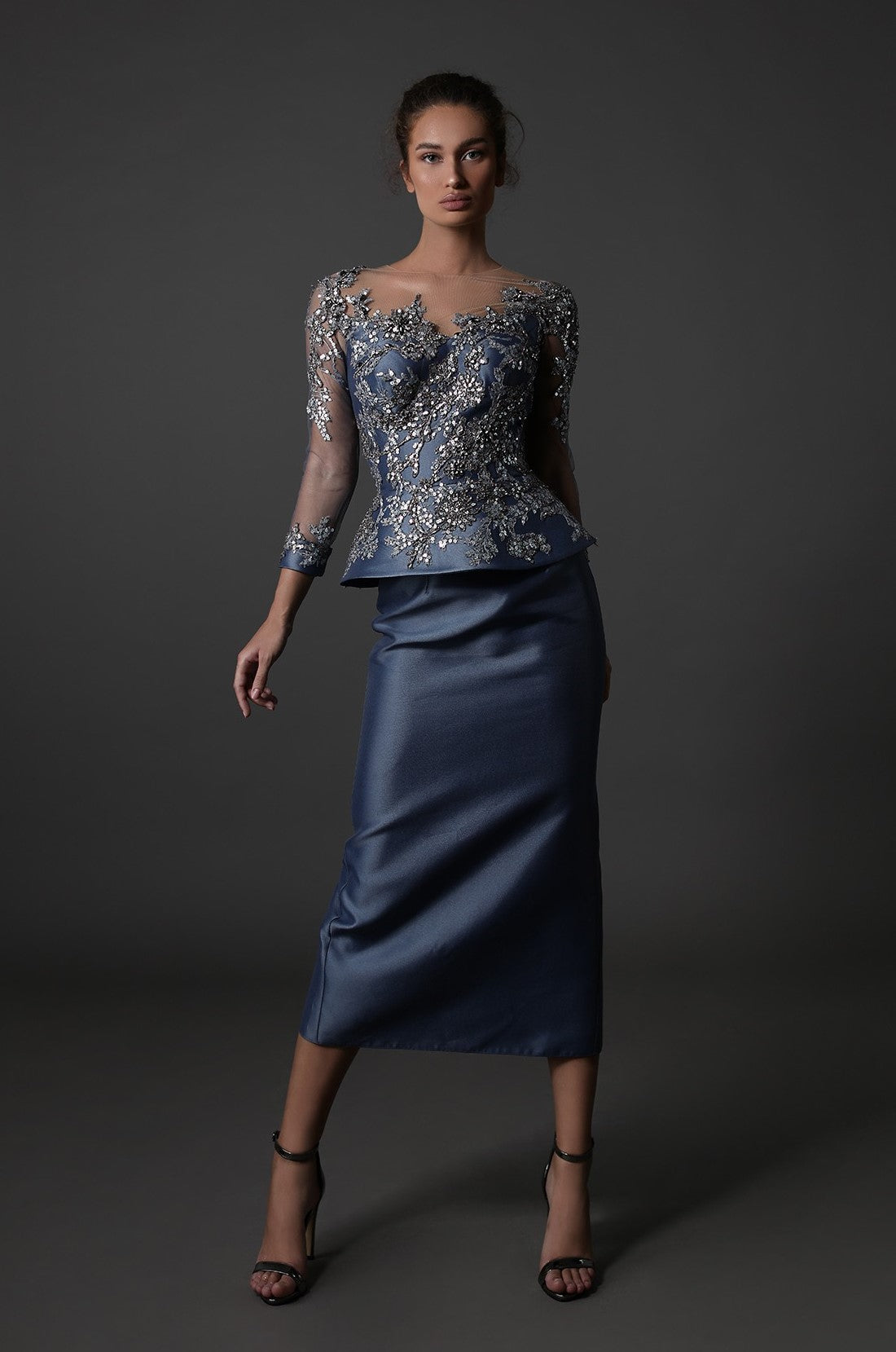 Three Quarter Sleeve Midi Dress