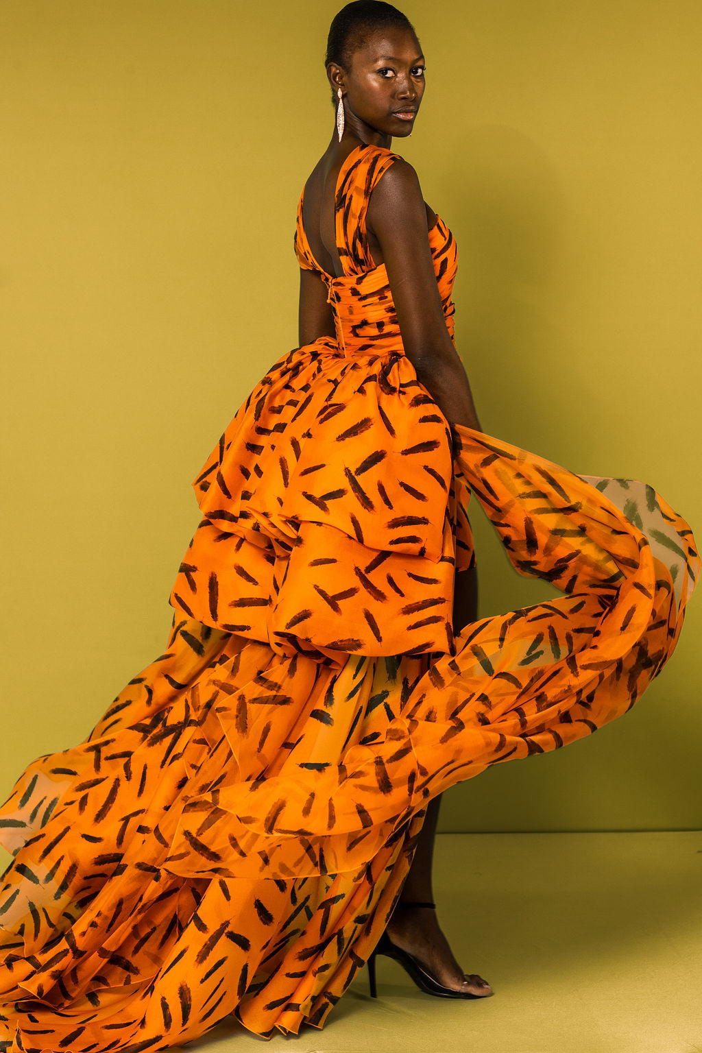 Sleeveless Irlanda Gown