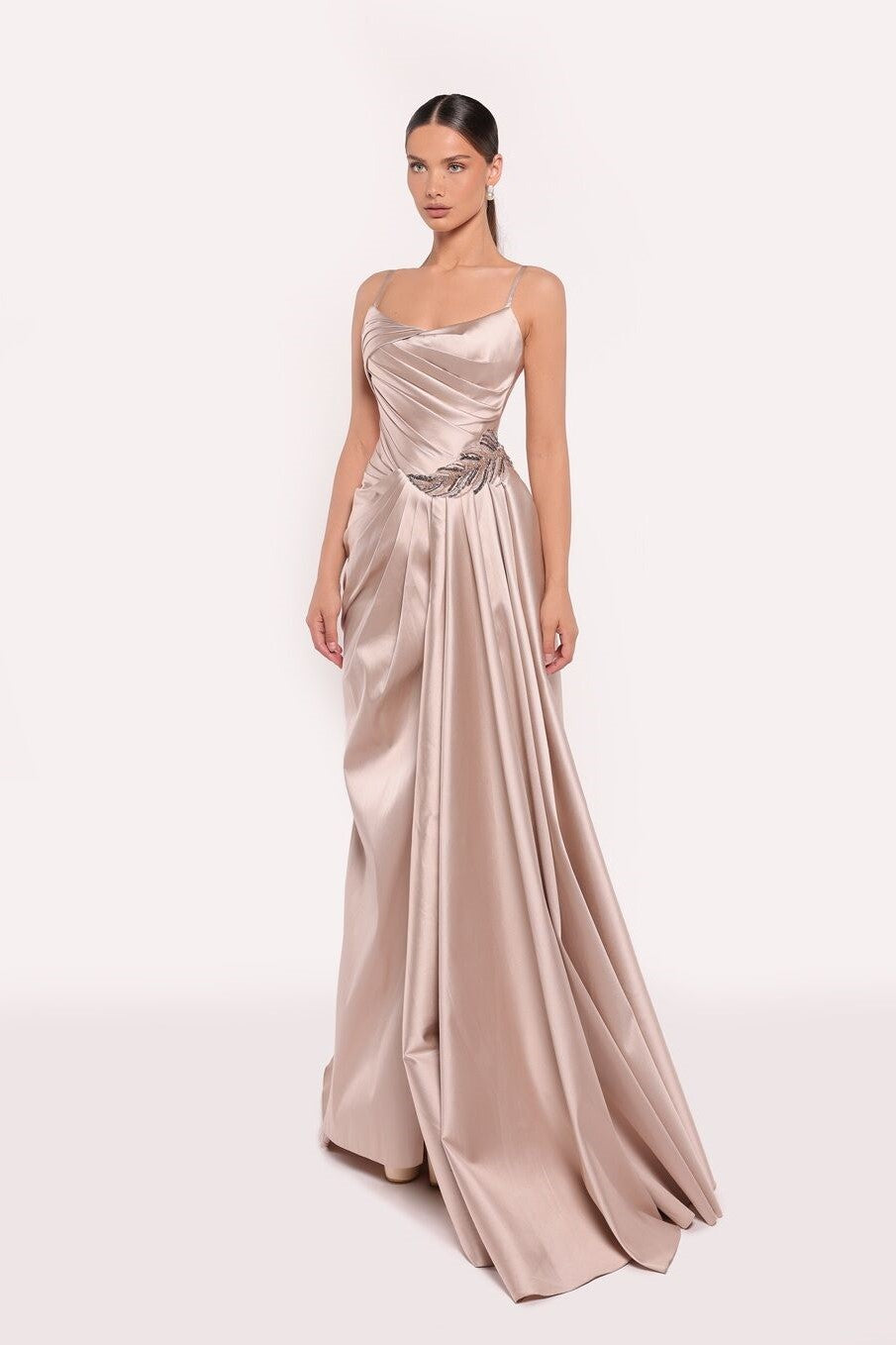 Leovel Taffeta Gown