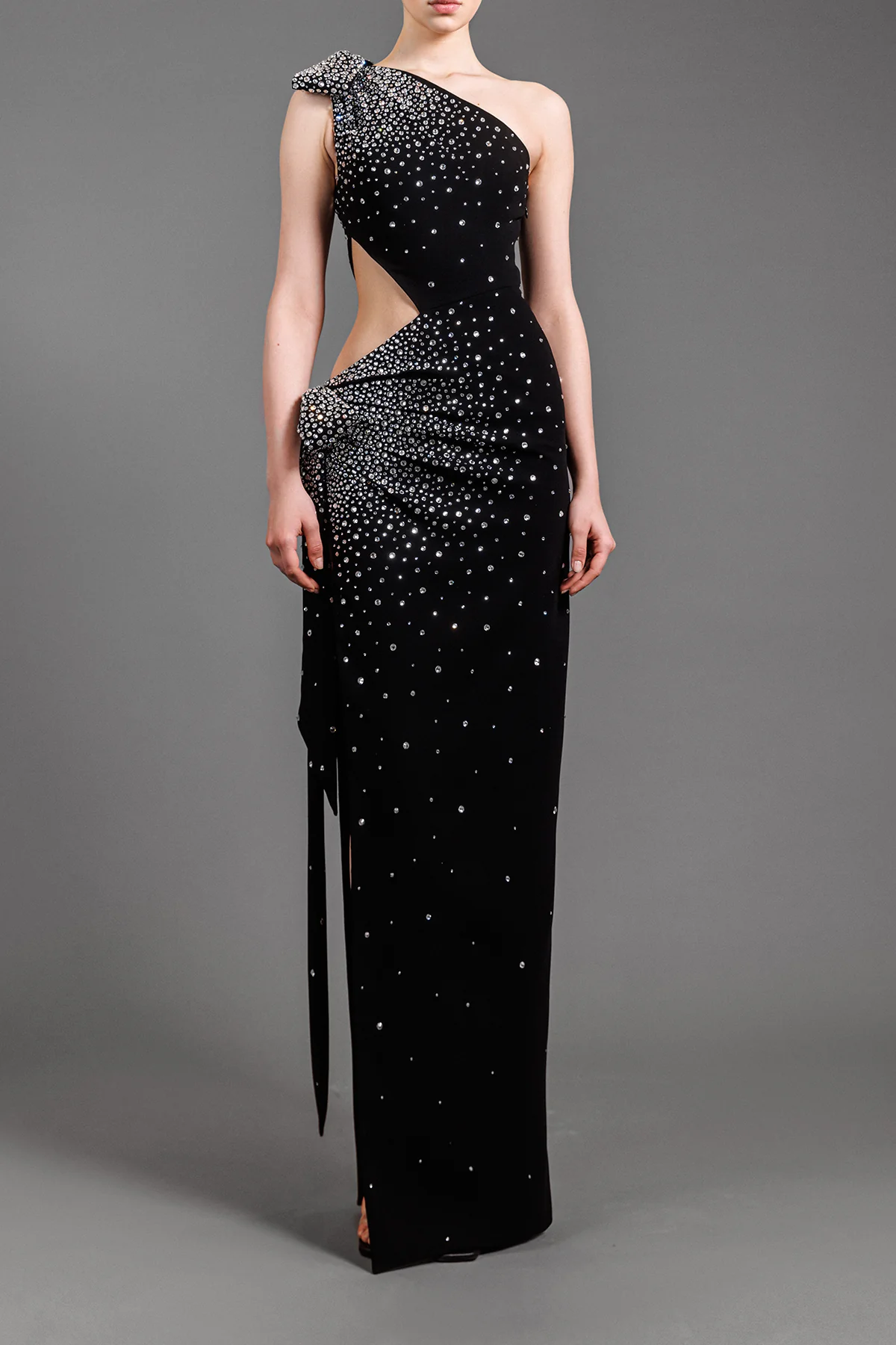 Embroidered Crystal Cr?pe Gown