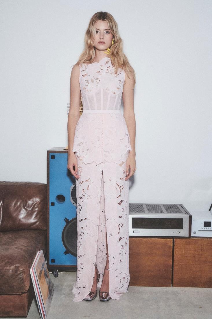 Sleeveless Scalloped Lace Gown