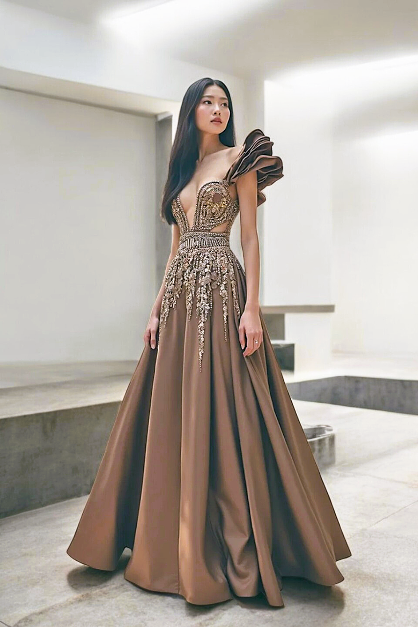 Ruffle Shoulder Plunged Bodice Gown