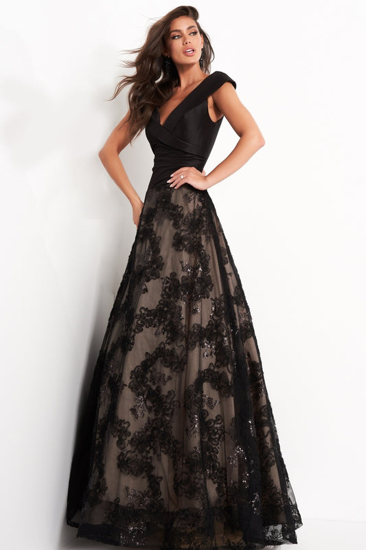 A-Line V Neck - Evening Gown