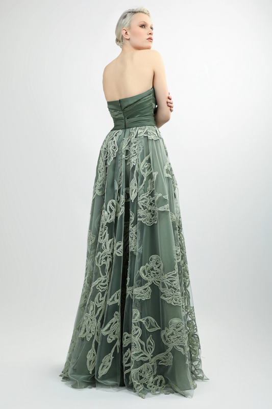 Strapless Sweetheart Gown