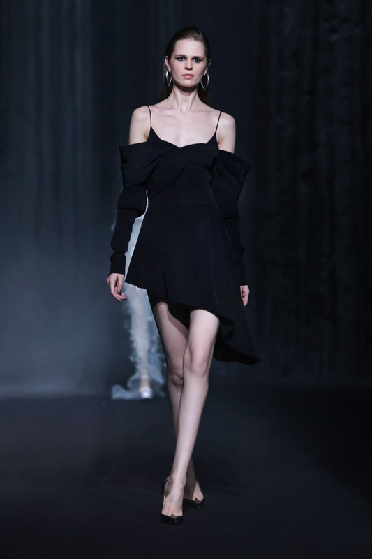 Cr?pe Dress with Puffy Sleeves