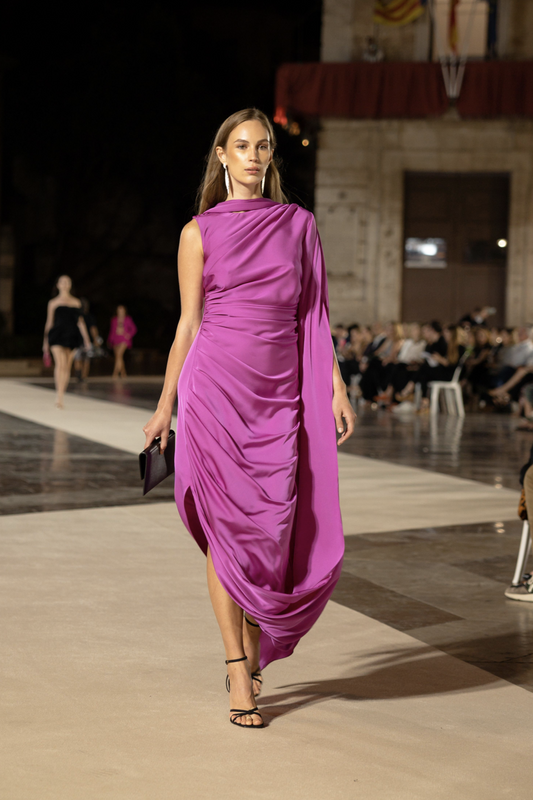 Sleeveless M?naco Dress