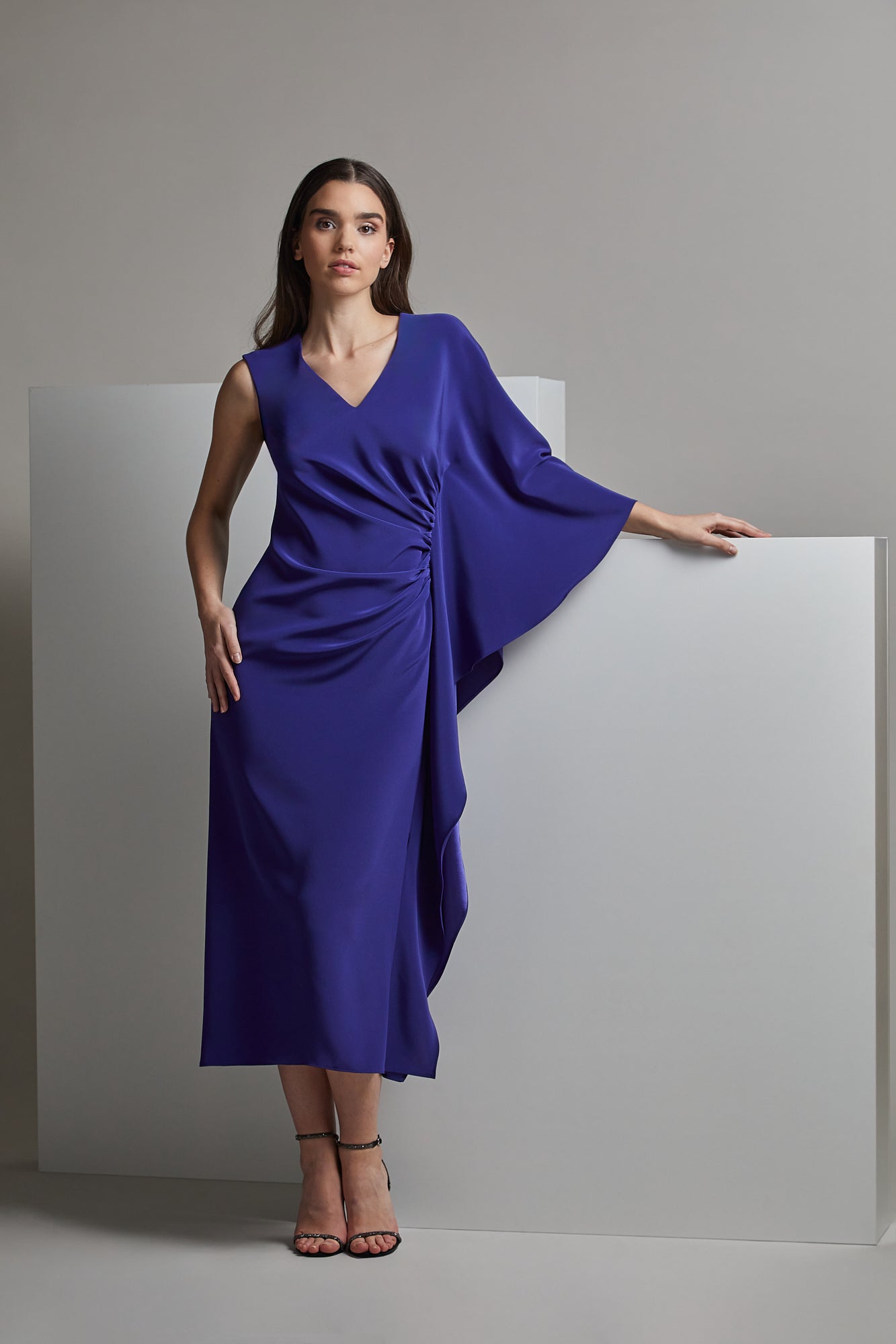 Long Sleeve OISHI Midi Dress