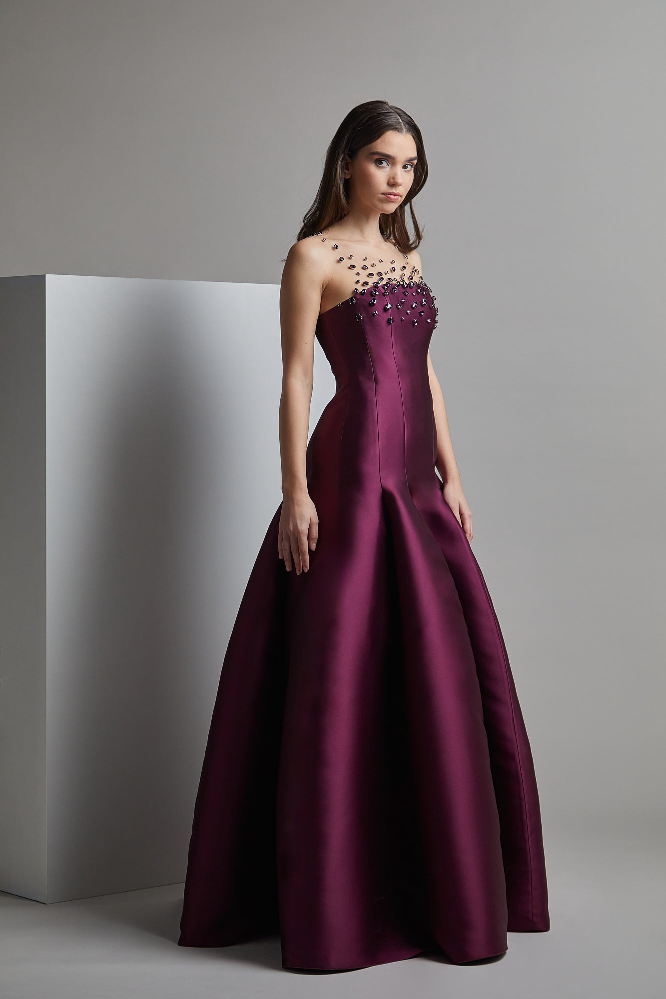 Sleeveless RENZO Evening Dress