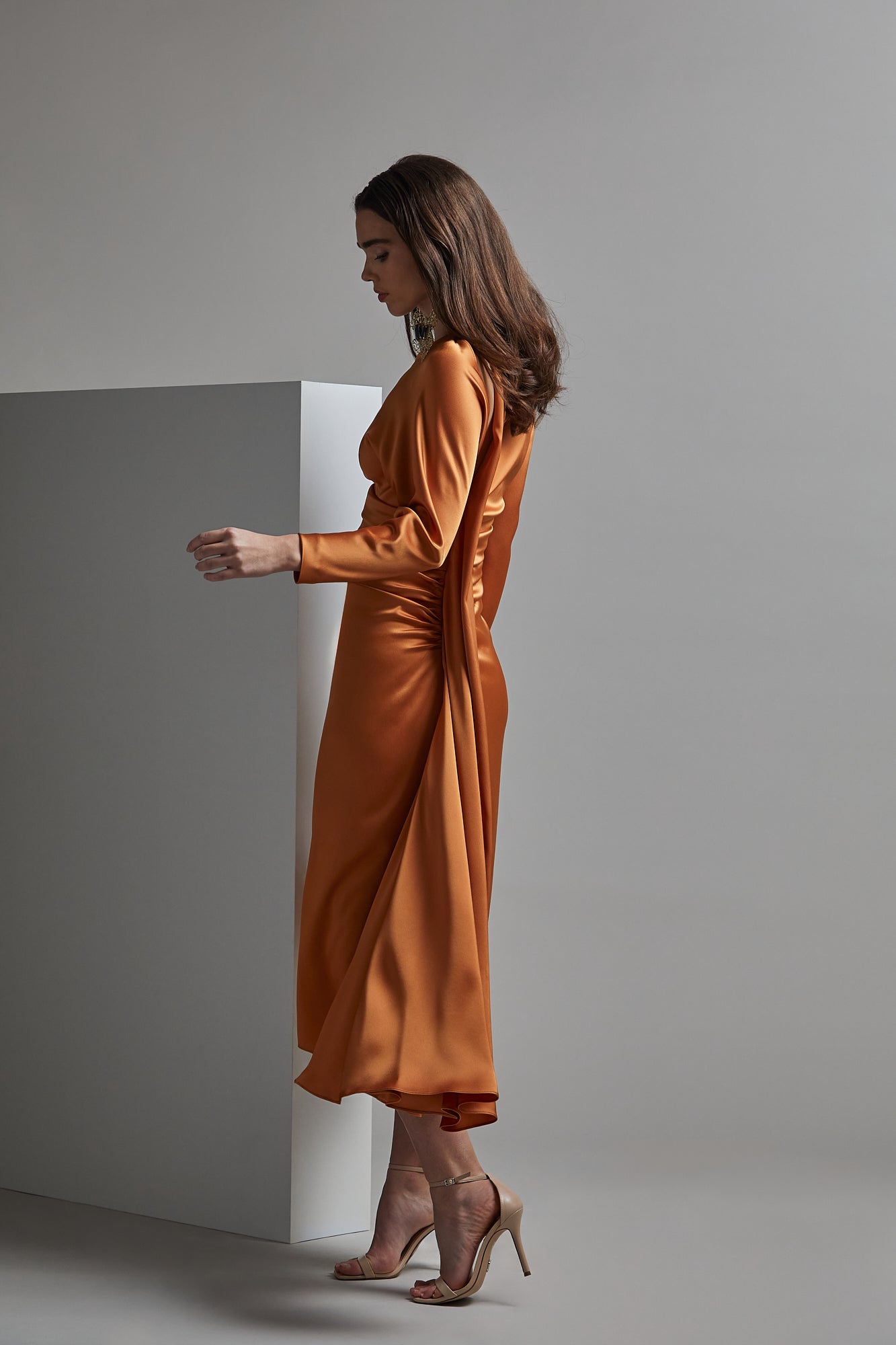 Long Sleeve SUYEN Midi Dress