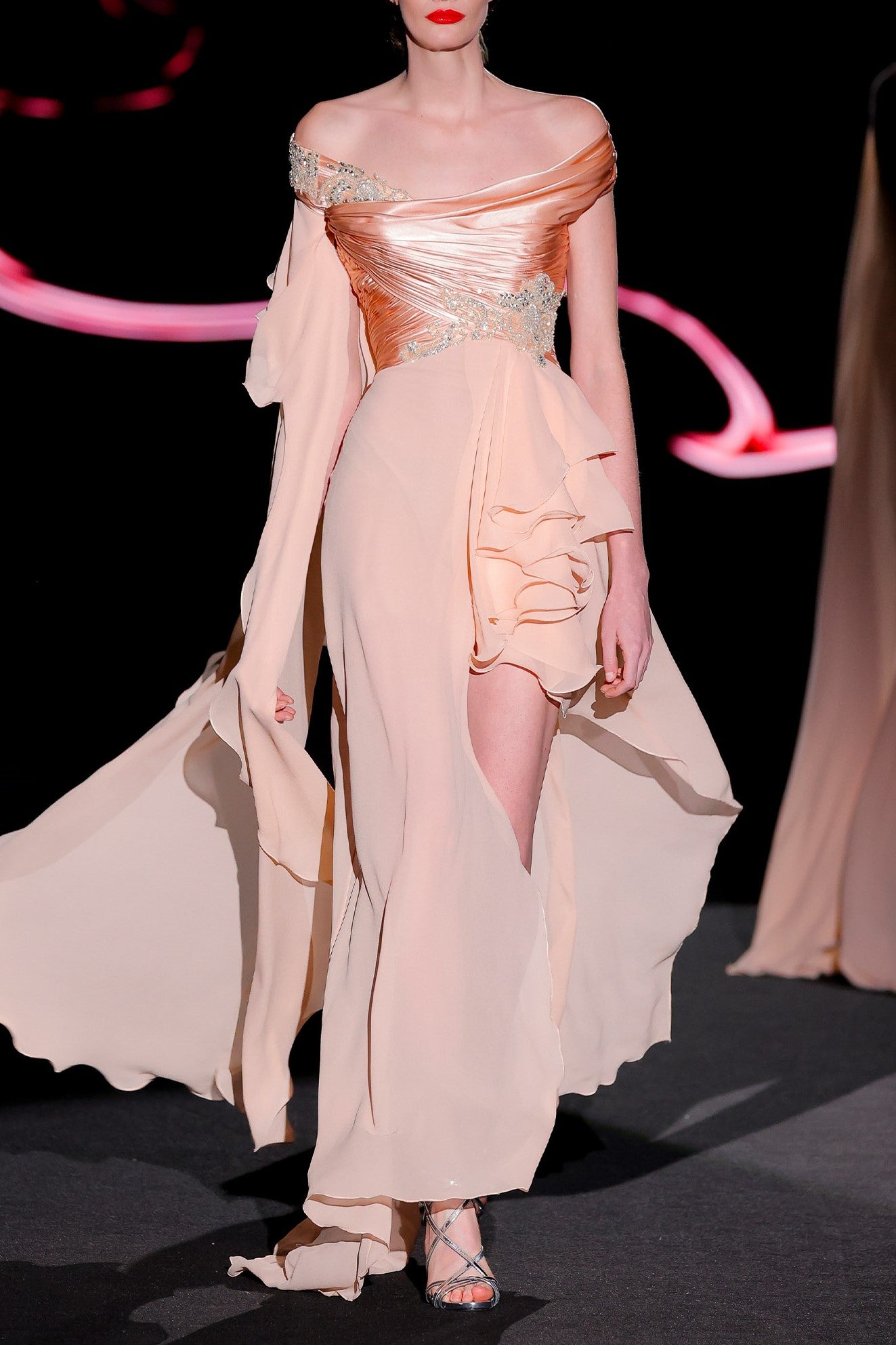 Jardinel Gown