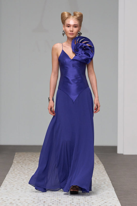 Vielle Maxi Gown