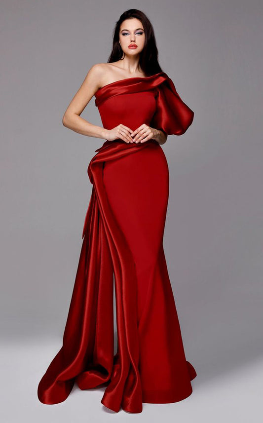 One Shoulder Detailed Red Gown