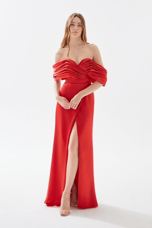 Calis Gown