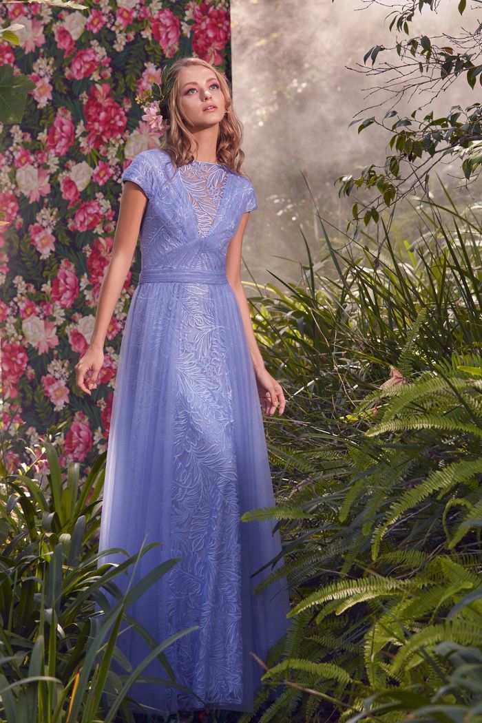 Cap Sleeve Lace Tulle Gown