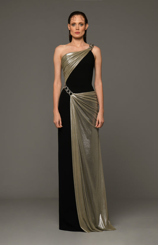 Cr?pe Gown with Tulle and Chains
