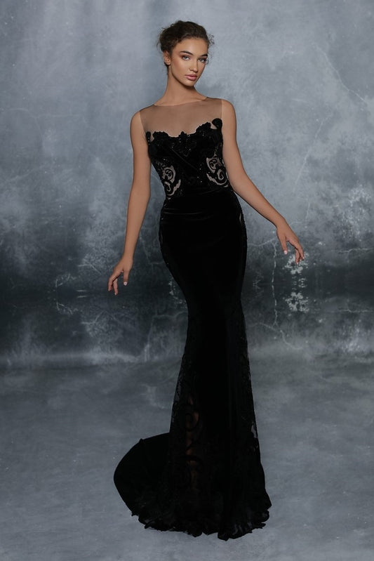 Kim Sleeveless Velvet Gown