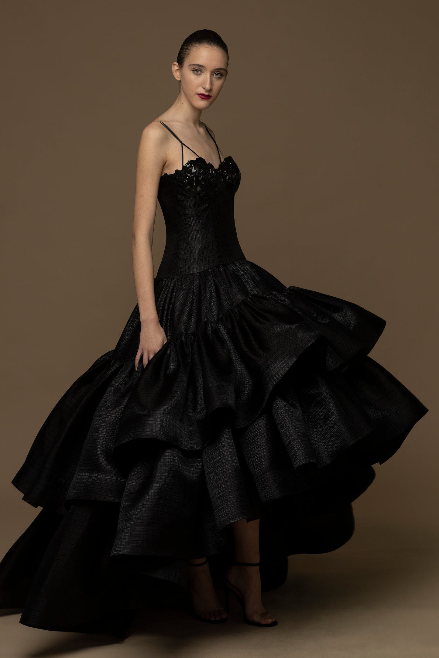 Guarda Gown
