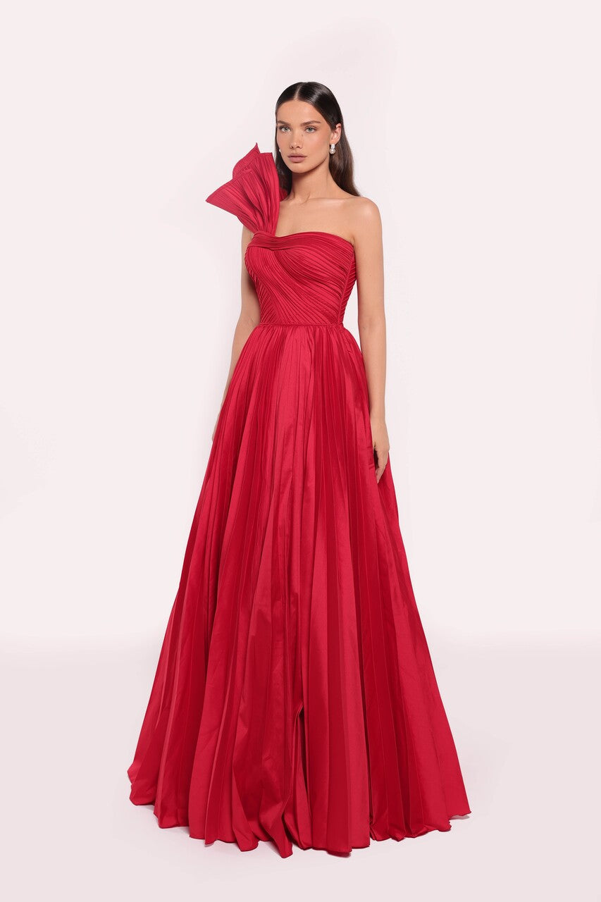 Lupen Gown