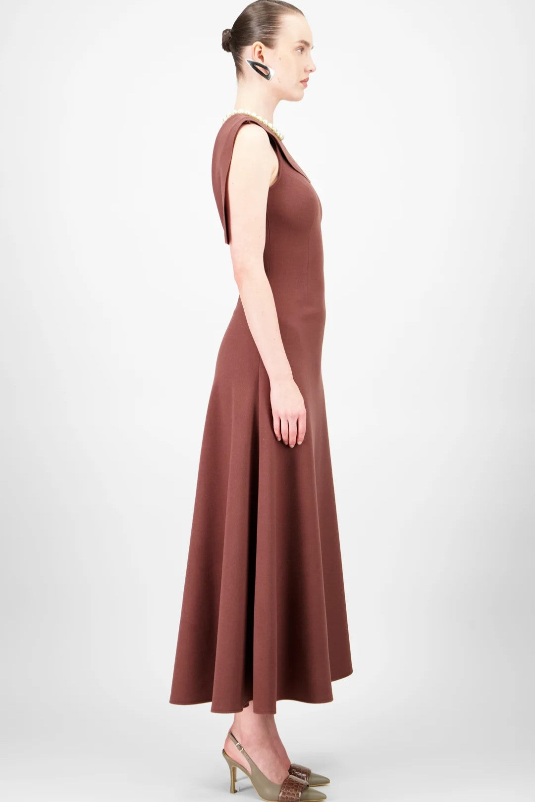 Back Reveal Midi Dress