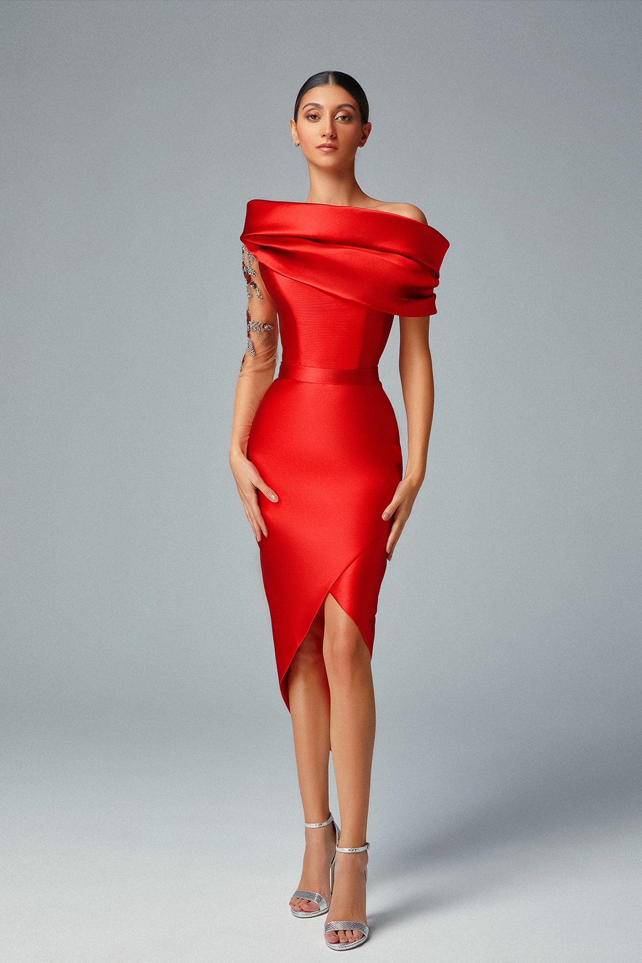 One Jewel Sleeve Cocktail