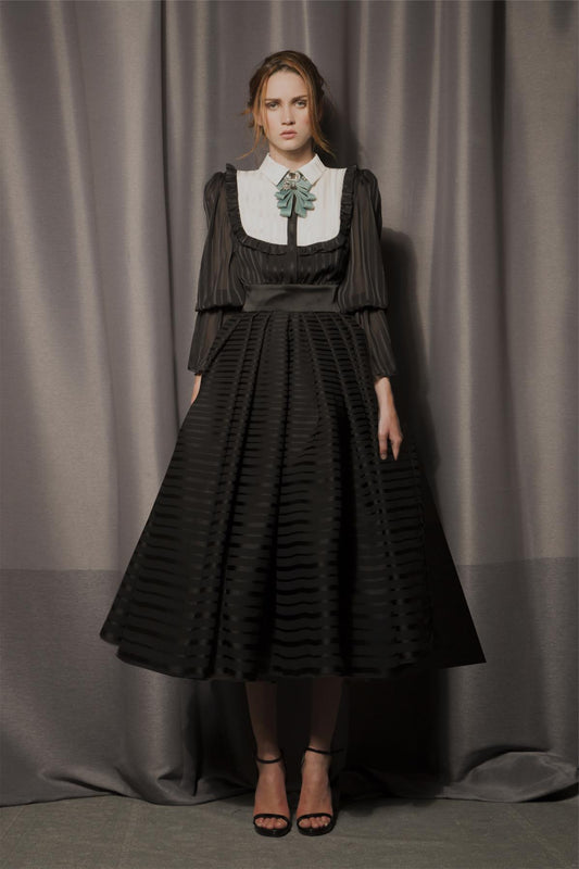Victoria_¾ Sleeve Midi Dress