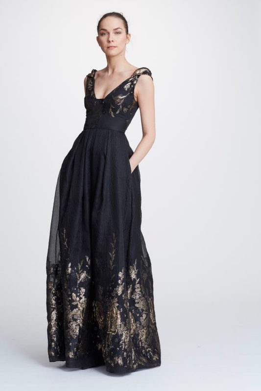 Sleeveless Metallic Fils Coupe Evening Gown