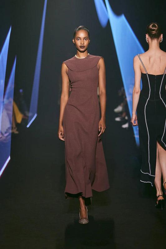 Back Reveal Midi Dress