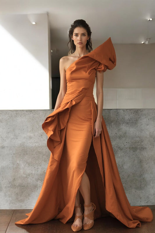 Detailed Material Gown