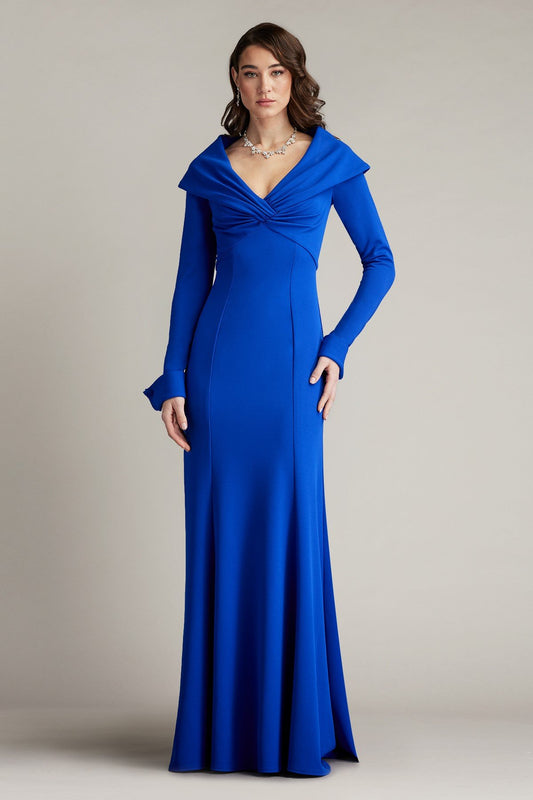 Pasco Gown